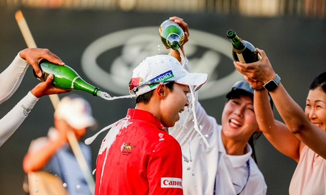 阿隆索帅位告急！皇马提前找好3位备胎：两位名帅+1名少帅